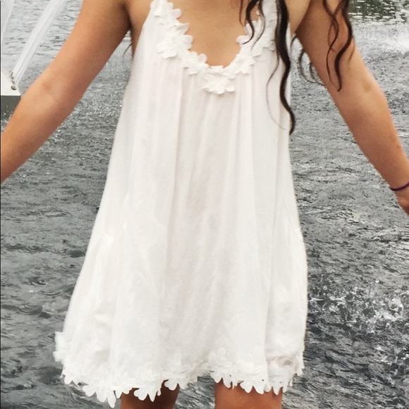 Lush Dresses & Skirts - Lush lovely white mini dress w/ beautiful floral embroidery and usable pocket